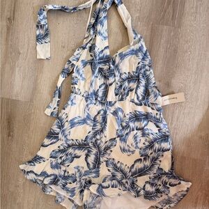 NWT Francesca's Blue and White Tropical Halter Romper